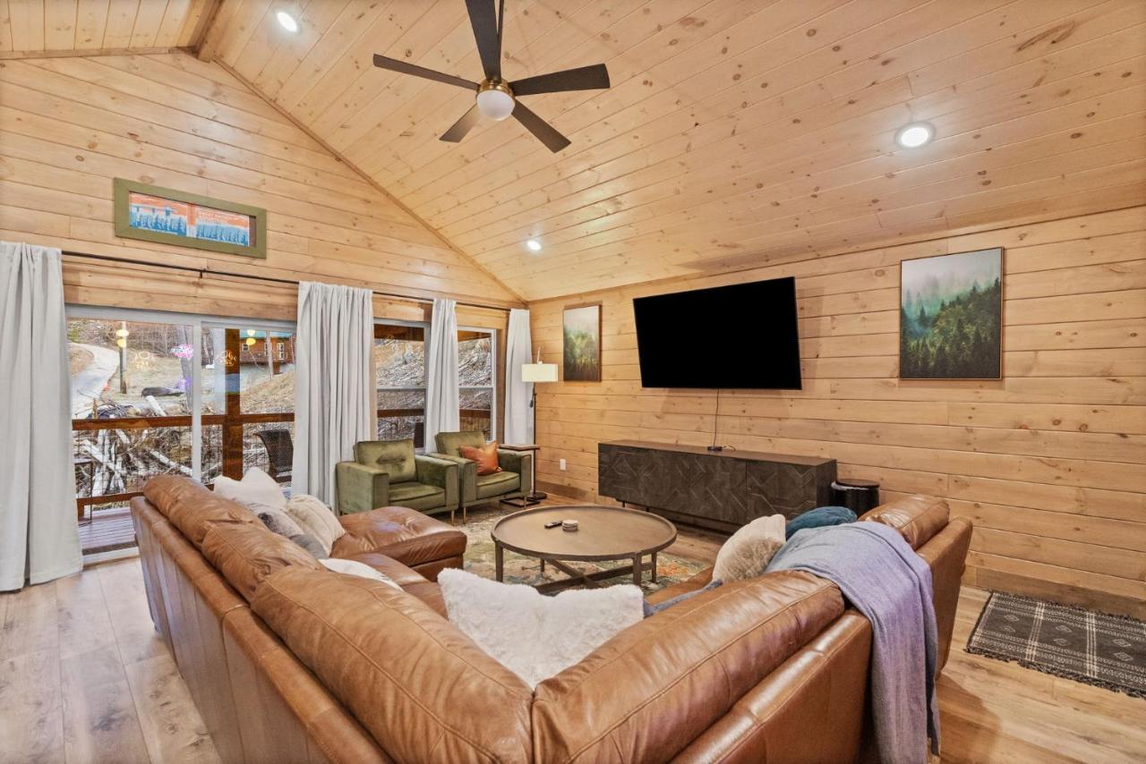 蓋特林堡Mins To Gburg Sleeps 8 Hot Tub Arcade Area Pool别墅 外观 照片