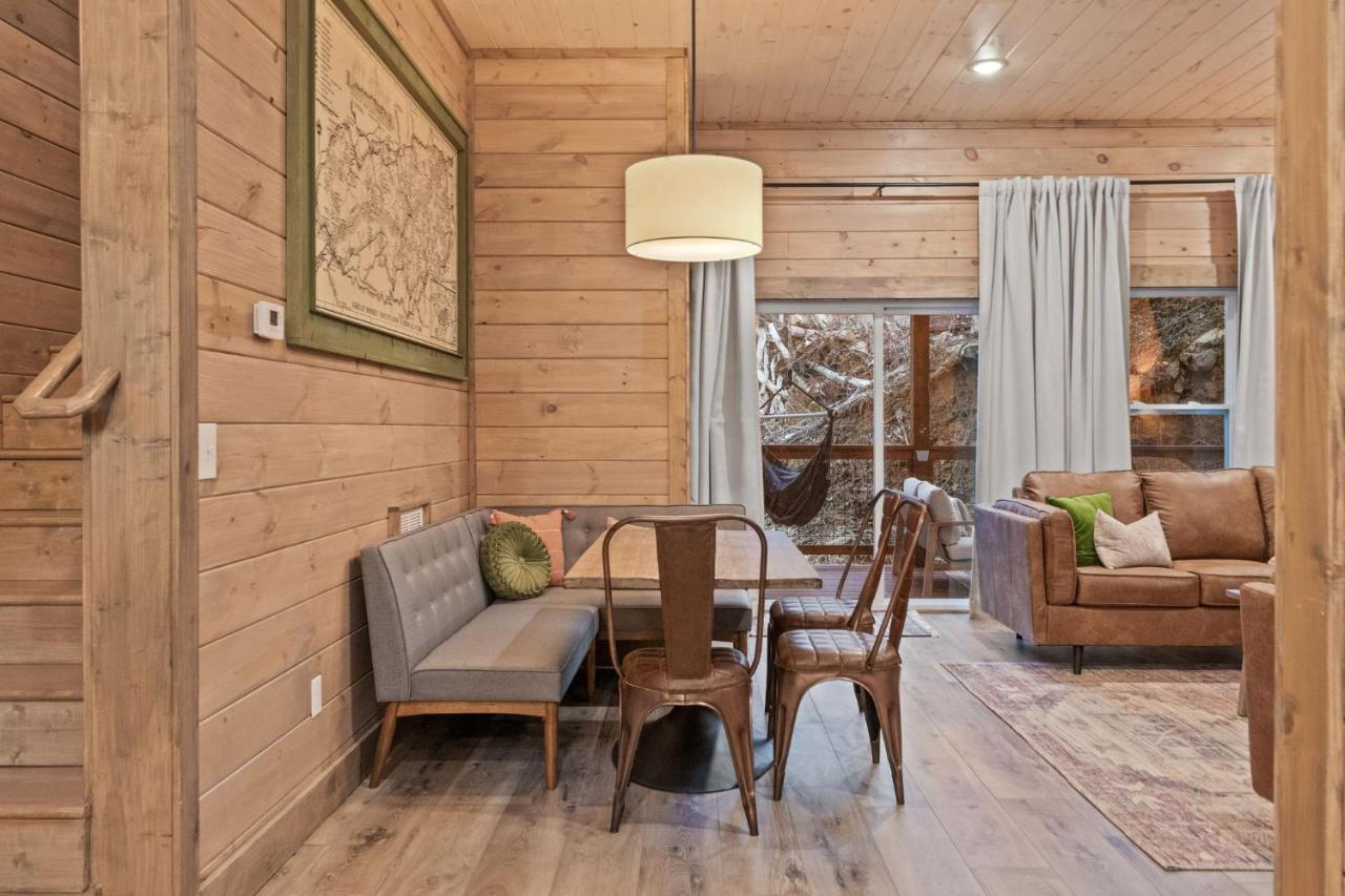 蓋特林堡Mins To Gburg Sleeps 8 Hot Tub Arcade Area Pool别墅 外观 照片