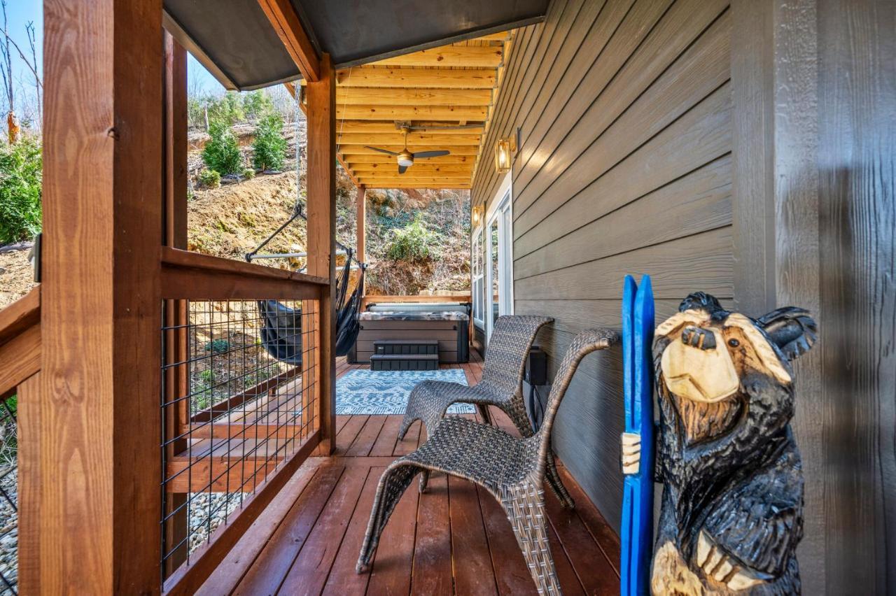蓋特林堡Mins To Gburg Sleeps 8 Hot Tub Arcade Area Pool别墅 外观 照片
