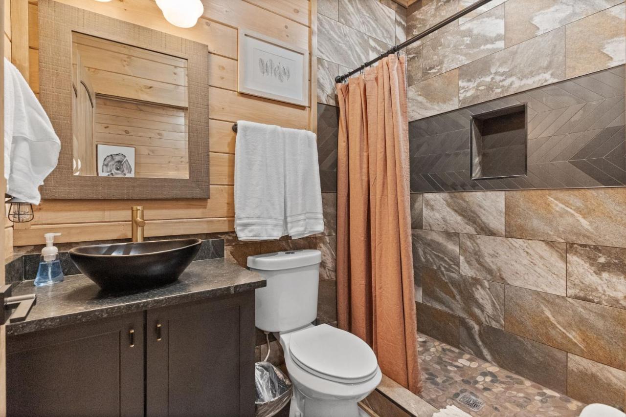 蓋特林堡Mins To Gburg Sleeps 8 Hot Tub Arcade Area Pool别墅 外观 照片