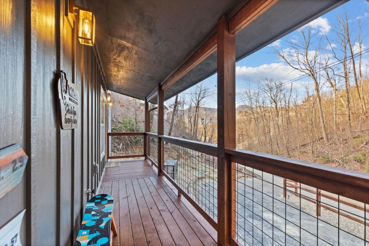 蓋特林堡Mins To Gburg Sleeps 8 Hot Tub Arcade Area Pool别墅 外观 照片